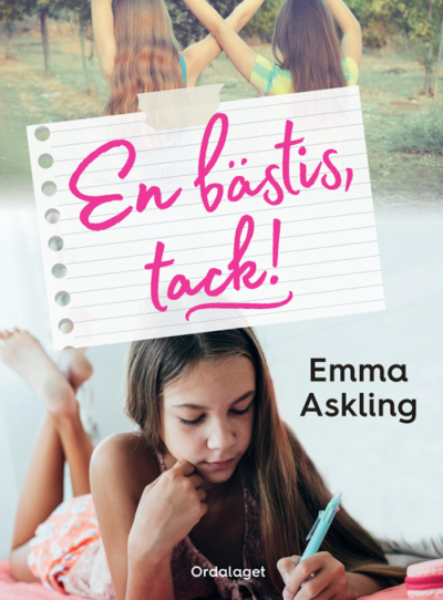 Bokens omslag. Titeln står i rosa, snirkliga bokstäver och under är en bild på en tjej som ligger på mage och läser.